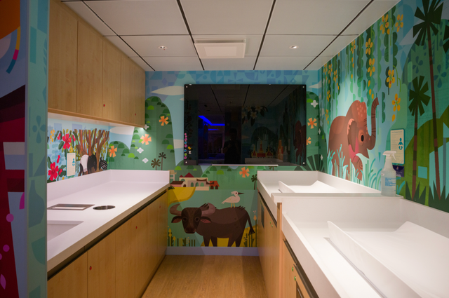 首发！等了一年多终于启航，我坐上了全世界“最快乐”的船