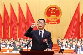 刘宁当选河南省人大常委会主任 江凌陈星当选河南省人大常委会副主任图片