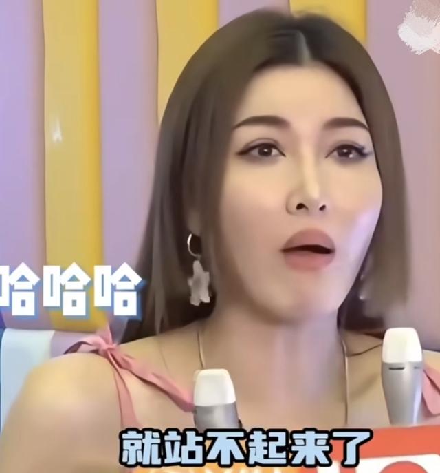 回家的诱惑艾莉（李彩桦）称自己只和00后恋爱，理由也是十分搞笑