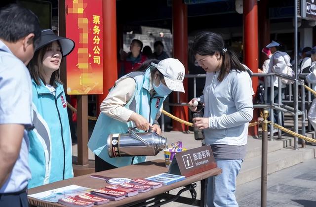 五一被骂最惨六大景区：泰山榜上有名，洛阳令人失望，第一太过分