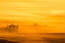 岑参最经典的10首诗词，大漠孤烟，江南春梦，读过人的都醉了图片