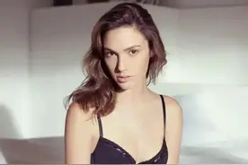 盖尔·加朵：从模特到女神，她不只是“神奇女侠”图片