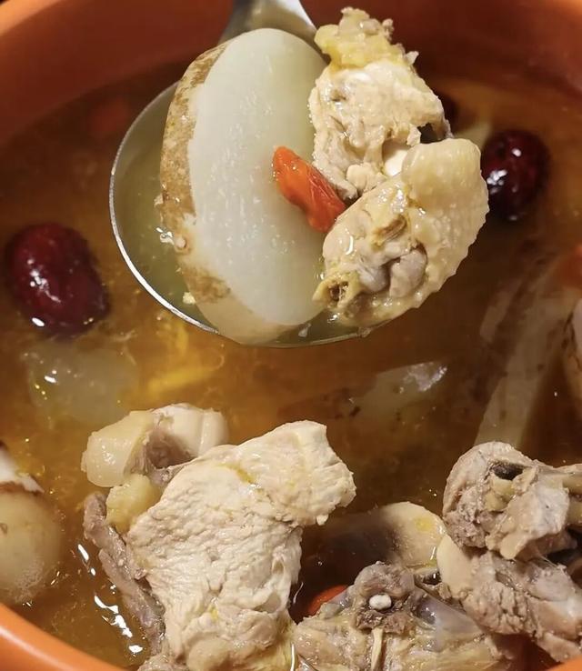 秋城昭通丨山水与美食共酿的醉人时光