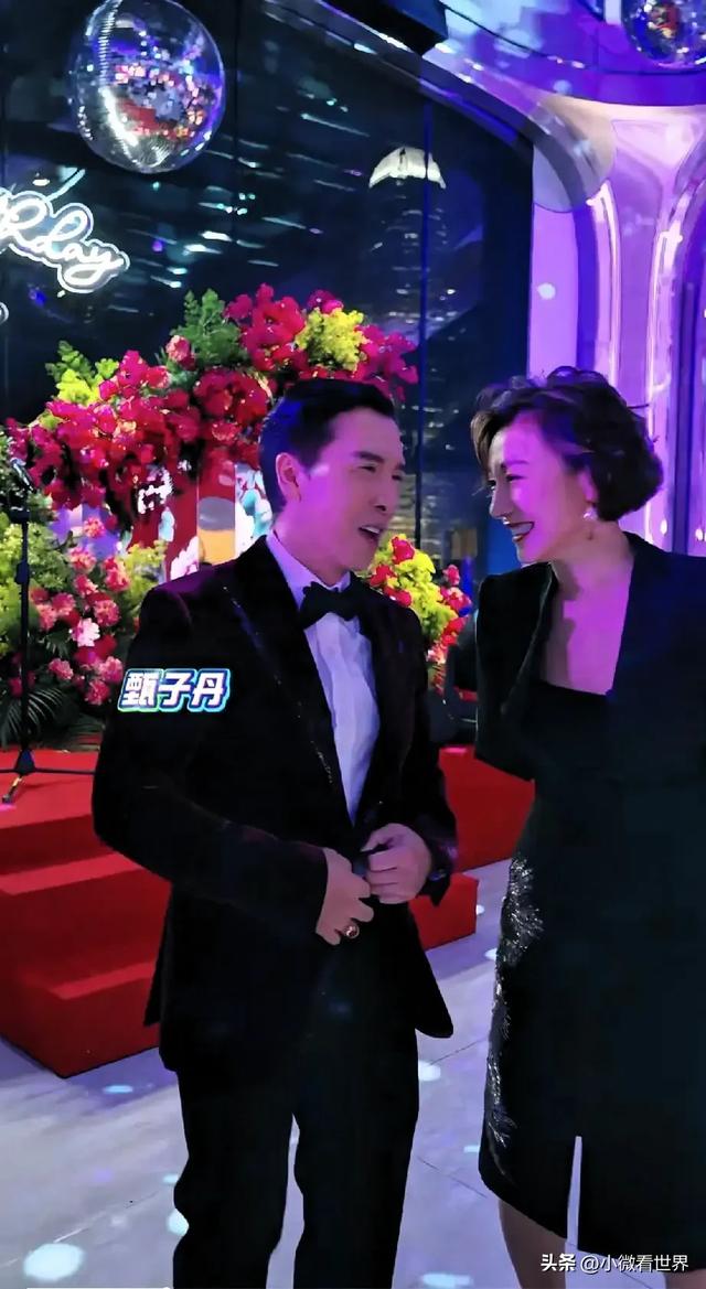 62岁的甄子丹在吕良伟生日宴会上的照片太吓人了嘴是歪的满脸褶子