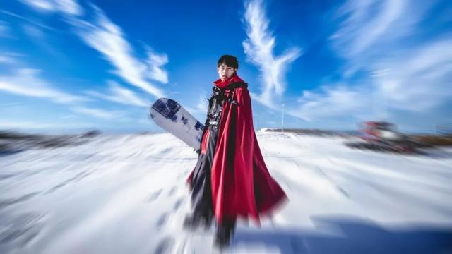 瞒不住了！嬉雪撒欢儿地+1，12.14 开嗨