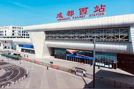 2025年5月24日成都西站始发普速列车图片