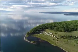 蒙古“含水量”惊人！这个淡水湖储量是三峡的近10倍，蒙海军驻守图片