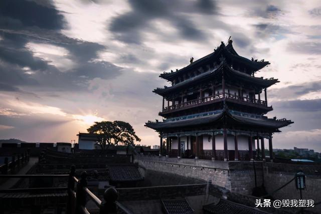 平遥古城需要门票吗？值得吗？古城里有什么好吃的？