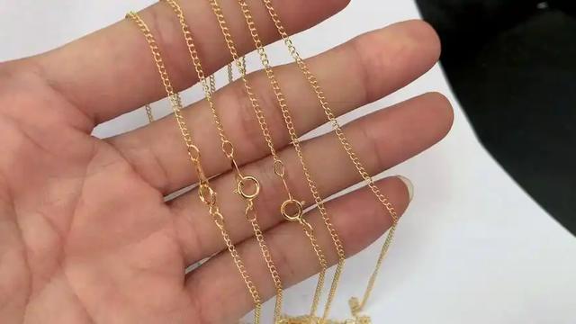 镉超标9000倍！廉价合金饰品成“美丽陷阱”，你的首饰安全吗？