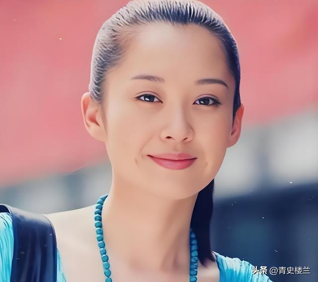 她一生 “风流成性、老少通吃”，撩汉无数，现如今56岁却依旧单身