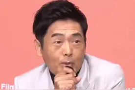 周润发的十大恶行，或只是48年里的冰山一角，「裸捐门」算最轻的图片