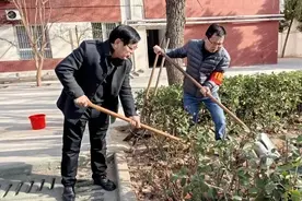 护一树青绿 造蓬勃校园图片