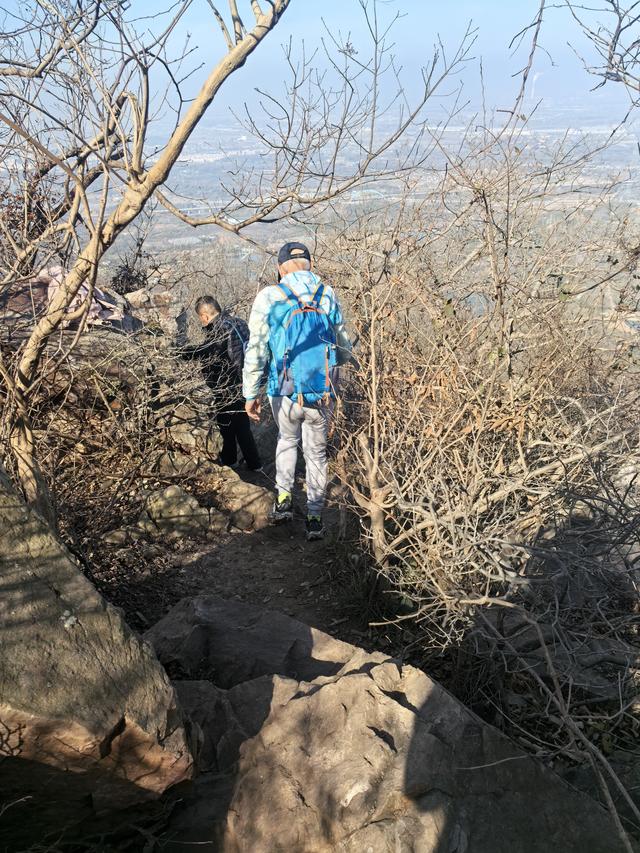 南京第二次到镇江武岐山空青山郊野徒步