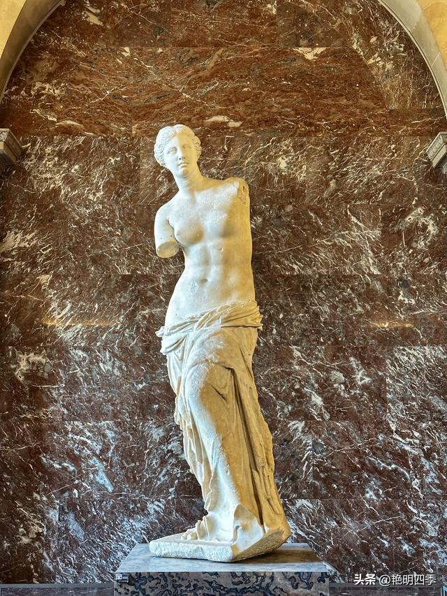 欧游杂记（8）‖ 卢浮宫，让人眼花缭乱而又惊叹不已