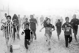 “加沙成儿童坟场”警告令人心碎图片