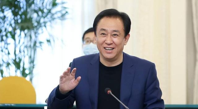许家印给儿子整了23亿信托基金，却没想到连最小的儿子也被抓了