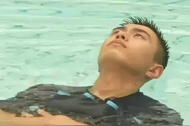 塑料水瓶关键时刻能救命 夏季落水、溺水后怎样处置更科学图片