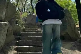 笑不活了！40个超绝搞笑网名，让你成为社交圈欢乐制造机图片