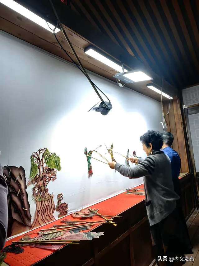 在孝义老城邂逅灿烂春光