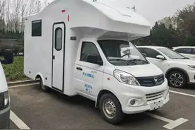 像不像房车你说了算，福田祥菱流动售货车来了，多功能商旅车登场图片