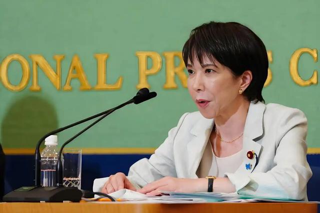 台海成为禁区?俄罗斯点名警告,美国又一个盟友被推向危险边缘