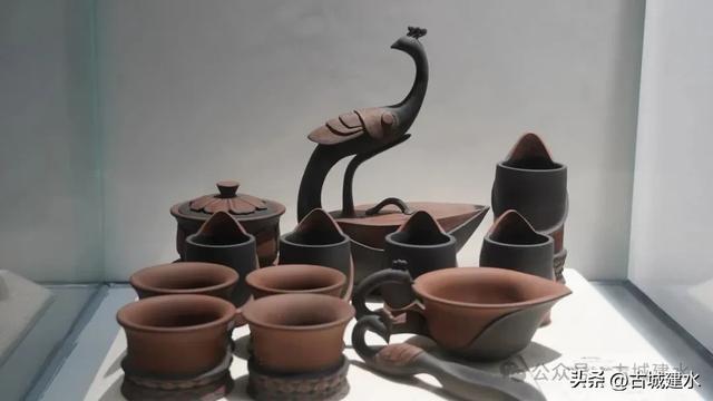 建水紫陶博物馆：铸牢中华民族共同体意识的文化地标