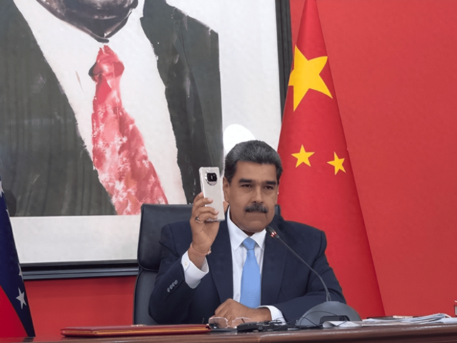 走投无路的委内瑞拉，一通电话打往北京，中方果然没让马杜罗失望