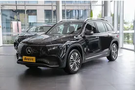 新车 | 售价35.2万-42.8万元/宝马iX1同级，新款奔驰EQB纯电SUV实拍图片