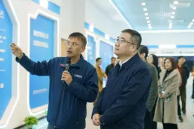 湖北省通信管理局党组理论学习中心组开展深入学习贯彻习近平总书记考察湖北重要讲话精神专题调研学习图片
