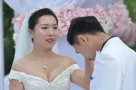 盘点国乒四位"赘婿"：邓亚萍老公最帅，王楠老公打造乒乓商业帝国图片