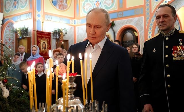 不得不服俄罗斯！油轮被抓后	，榛树高超连夜报复，10马赫警告美国