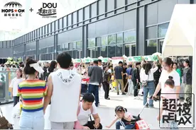 “五一”北京60个重点商圈客流量达3586.9万人次图片