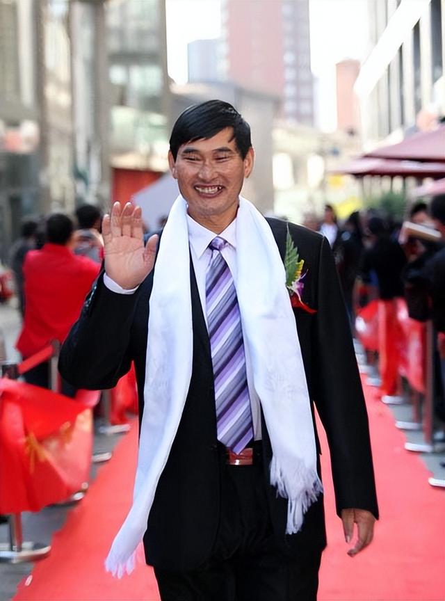 国家出手！大衣哥案终于判了，闹事者下场大快人心，但别高兴太早