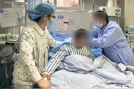 “哎哟，我怎么好意思哦！”昏迷50天后醒来的他这么说图片