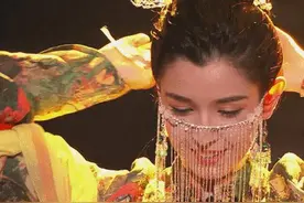 红得快，凉得更快的4位明星，以前是男神女神，如今“无人问津”图片