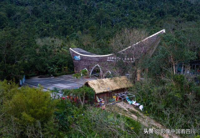 海南保亭：七仙岭温泉国家森林公园