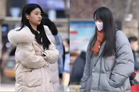 被成都太古里惊艳了！满街都是“羽绒服+宽腿裤”，既好看又保暖图片