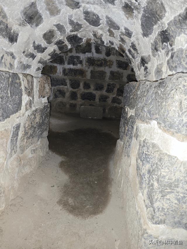 安阳许家沟二龙山，一座建在峭壁上的宫殿，布局精妙，别有洞天