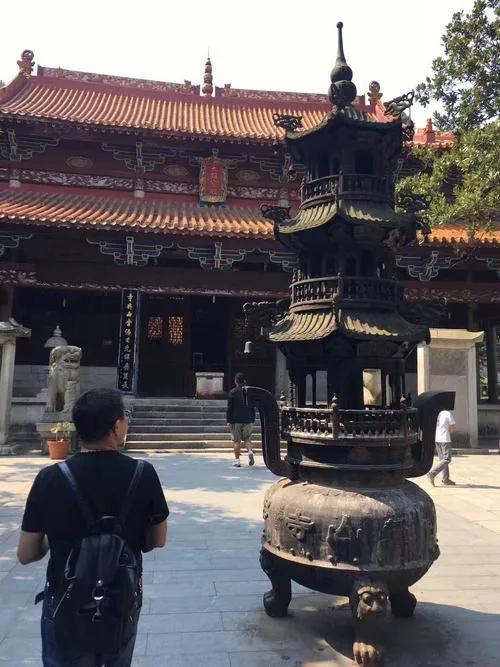 湖南必去十大景点排行榜,这才是湖南最值得去的10个地方,收藏好