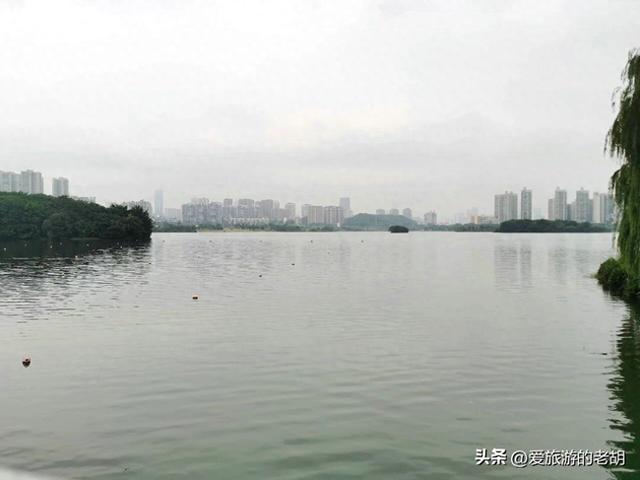 占地2200亩的长沙“巨无霸”公园，和杭州5A景区重名，地铁直达