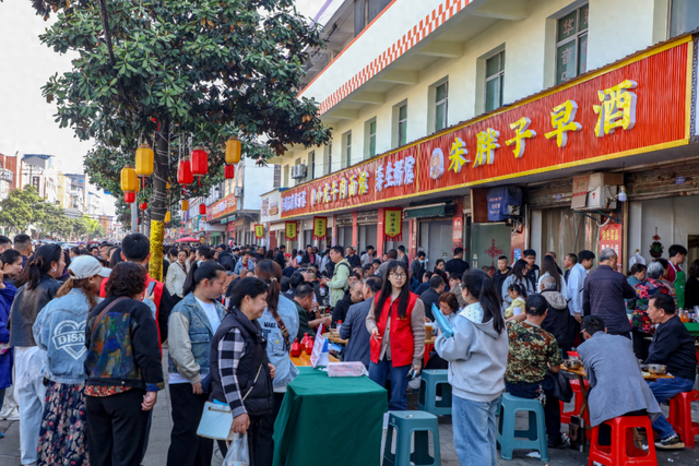 湖北荆州：夯夯夯！这个“五一”，公安也太好玩了
