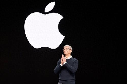 消息称苹果首款可折叠iPhone配备4摄像头：内外屏各1颗 后置双摄像头