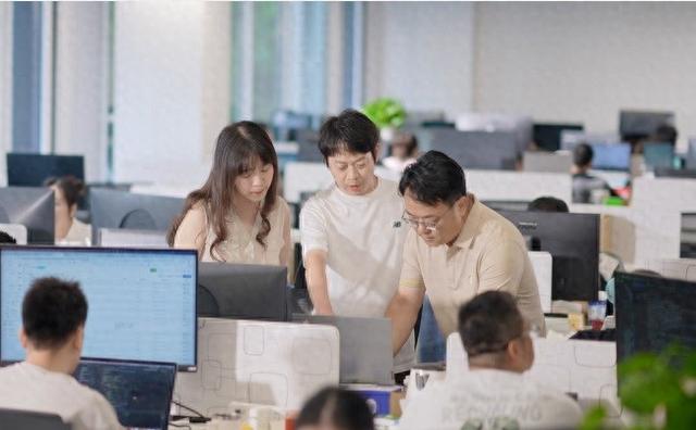 “北京榜样•最美互联网从业者”提名人选｜我爱我家陈少亮