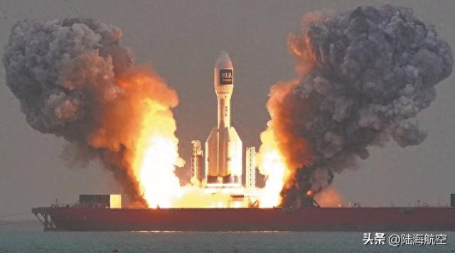 振奋！全球最大固体燃料火箭发射成功