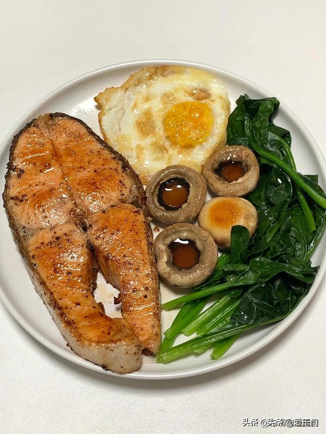 花胶桃胶炖木瓜功效 2026年花胶桃胶炖木瓜功效与禁忌