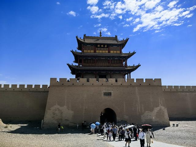 穿越河西走廊 饱览丝路之美——丝路明珠敦煌
