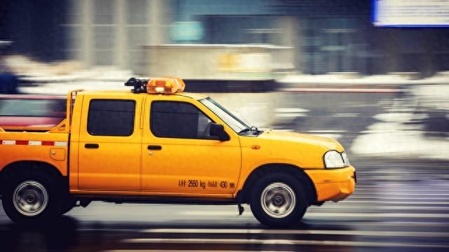 救援老奶奶游戏攻略（AA制救援的温暖力量8名普通人如何用行动点亮万家灯火）