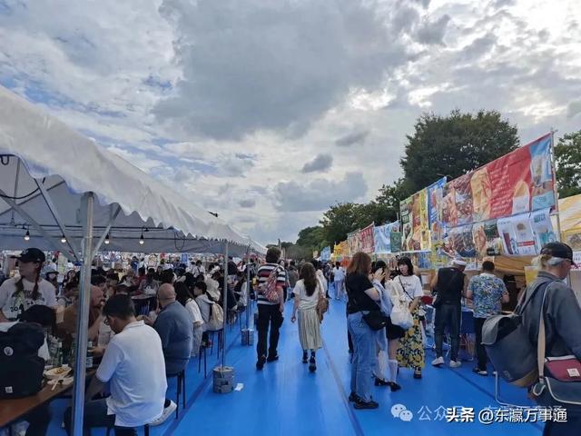 上野熊猫中秋节火热进行时：游客如织，共享佳节