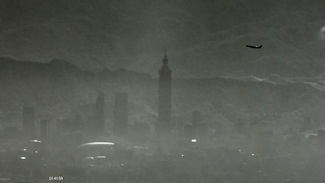 赖清德“天塌了”	，特朗普回应大陆对台军演，一句话道破美方心思