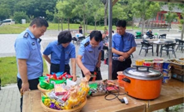 青龙满族自治县开展旅游景区联合执法调研